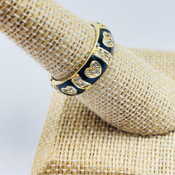Black Enamel Rhinestone Hearts Ring Gold Tone Classic Commitment Wedding Band - Picture 6 of 6
